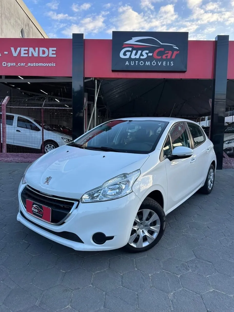 Peugeot 208 1.5 Active Completo 2014