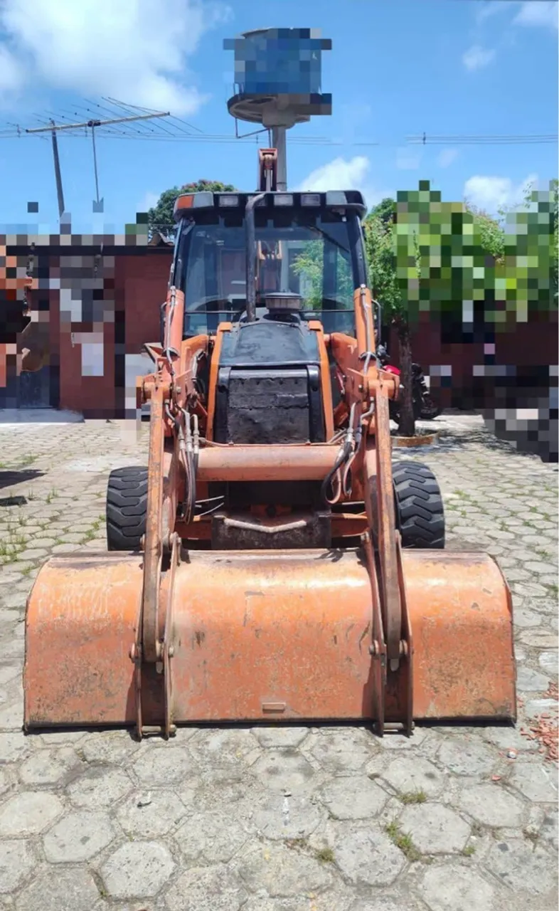 Retroescavadeira Case 580M