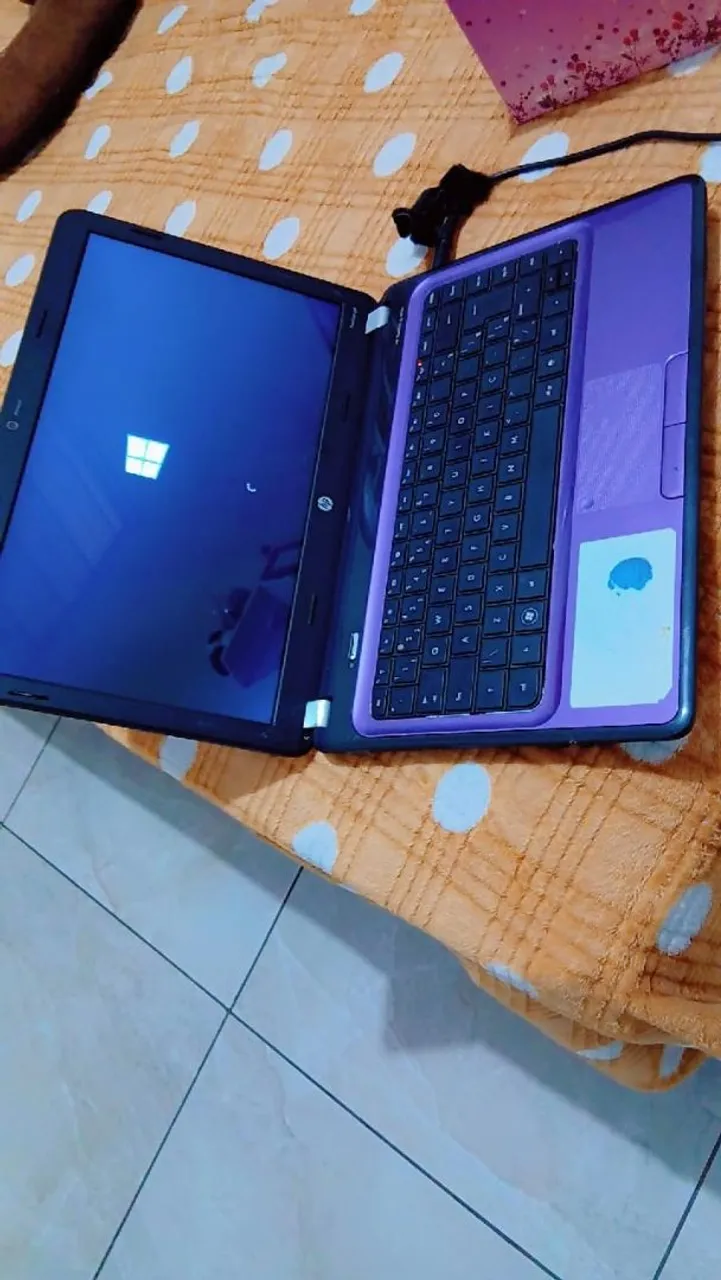 Notebook HP - Desempenho e Estilo
