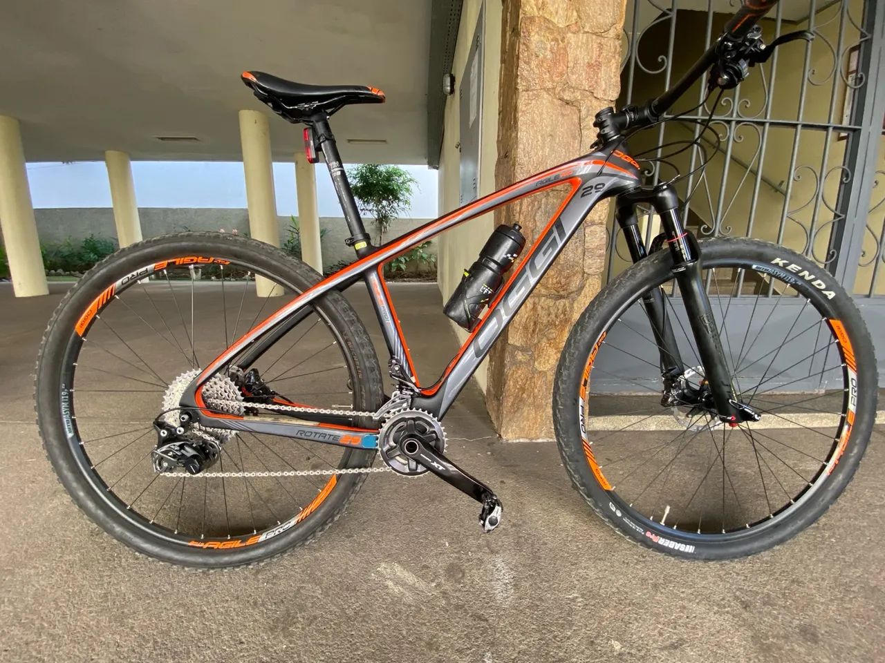 Bicicleta Oggi agile pro - carbon  - Foto 4
