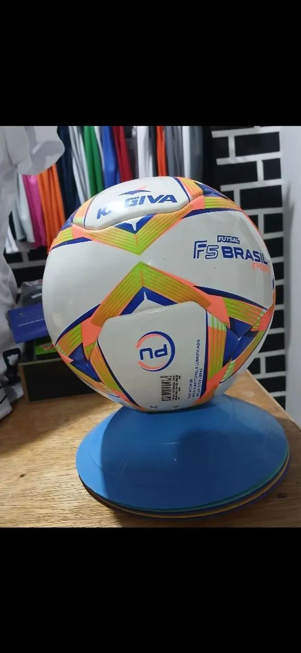 Bola de Futebol Futsal F5 Brasil - K-GIVA