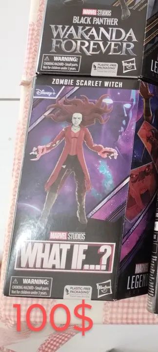 Boneco Scarlet Witch e nebula - What If - Série Legends