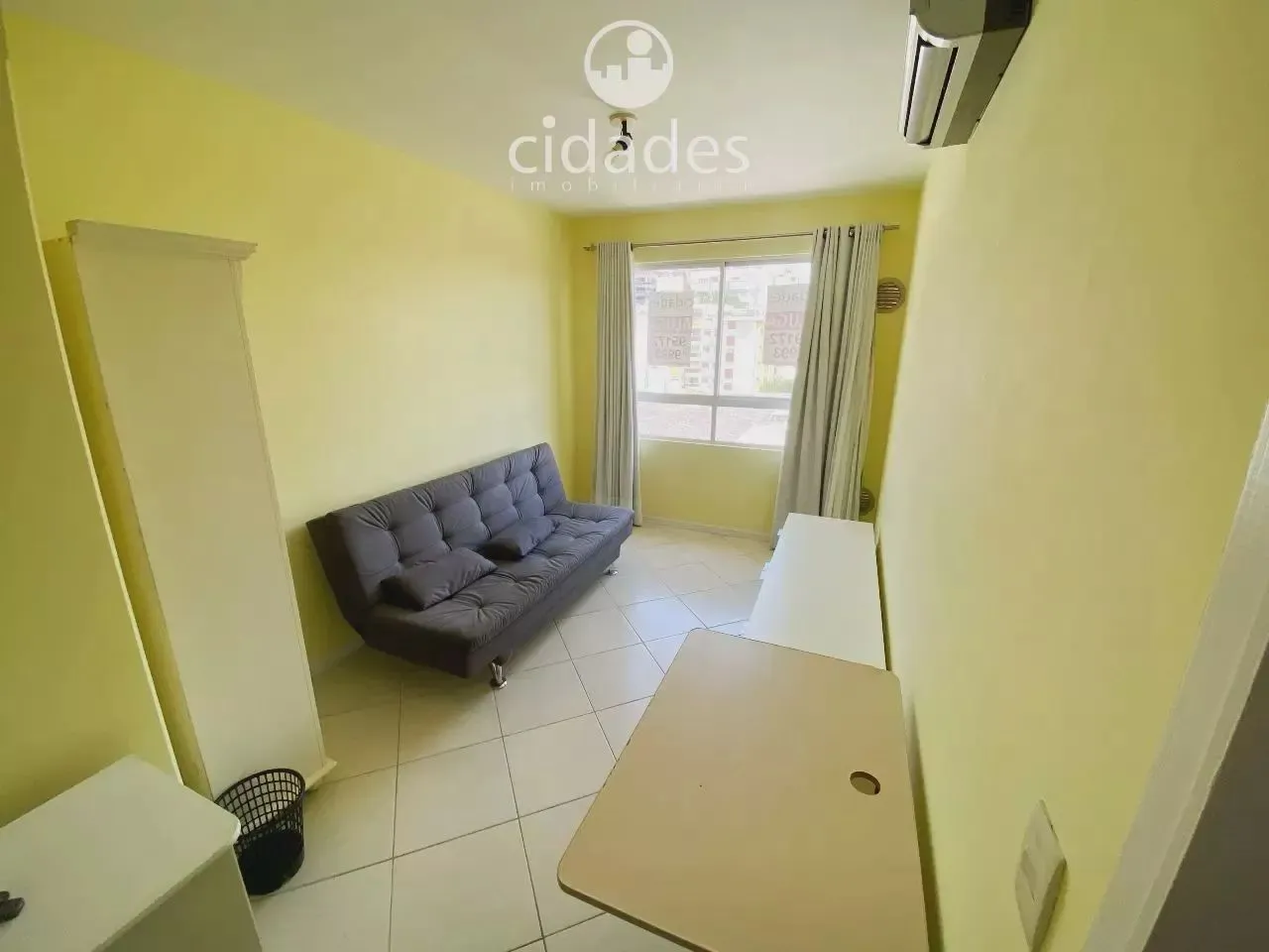 Aluguel apartamento com garagem a poucos metros da UFSC Córrego Grande