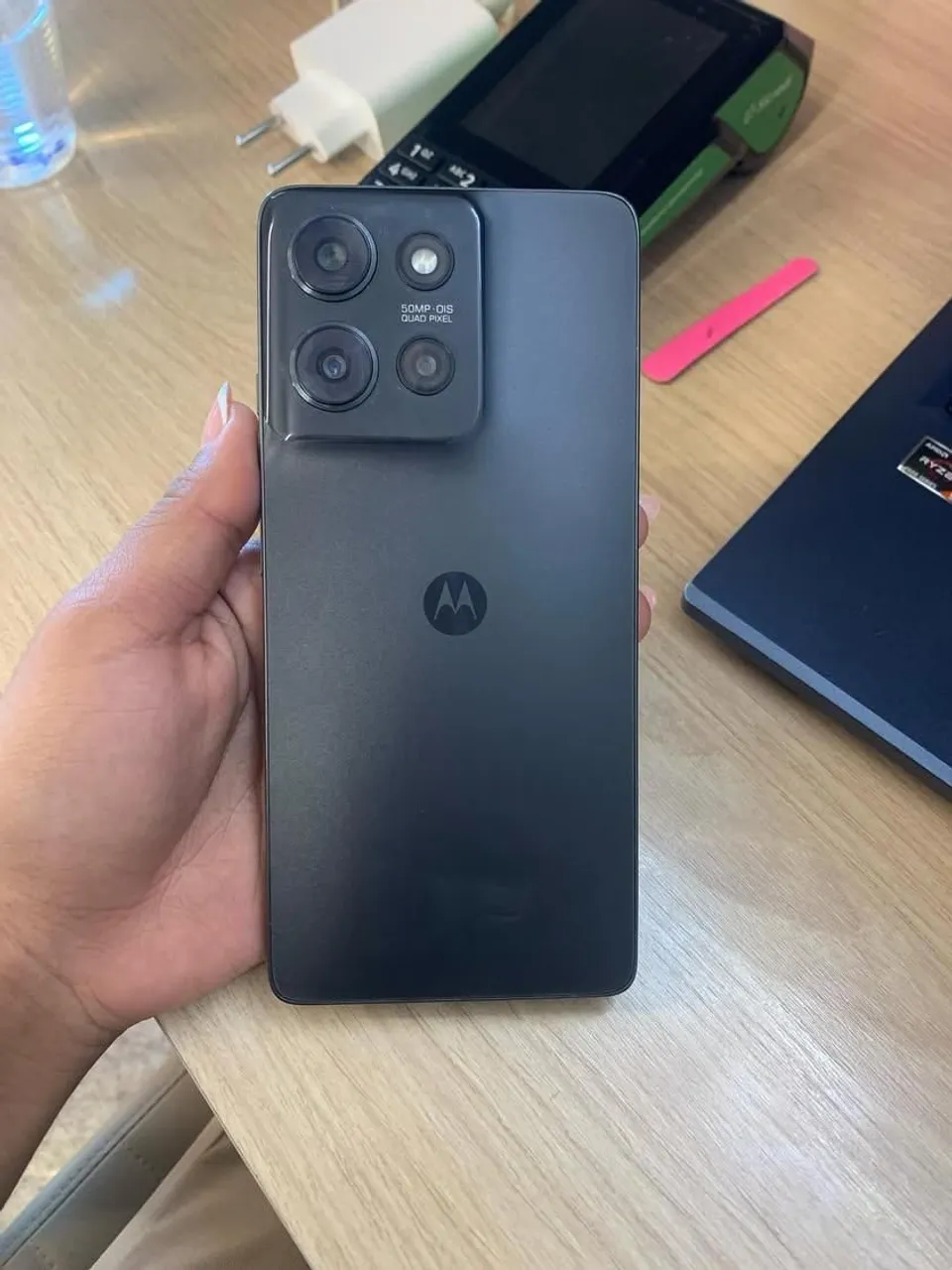 MOTO G75