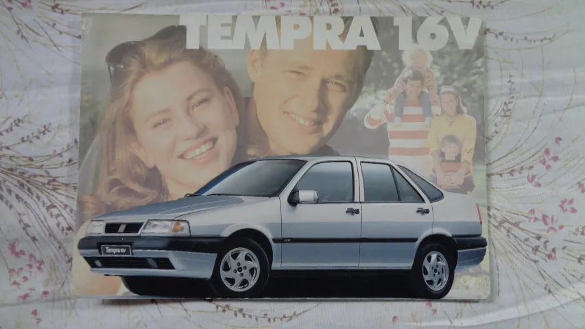 Folder Concessionária Fiat Tempra 16V