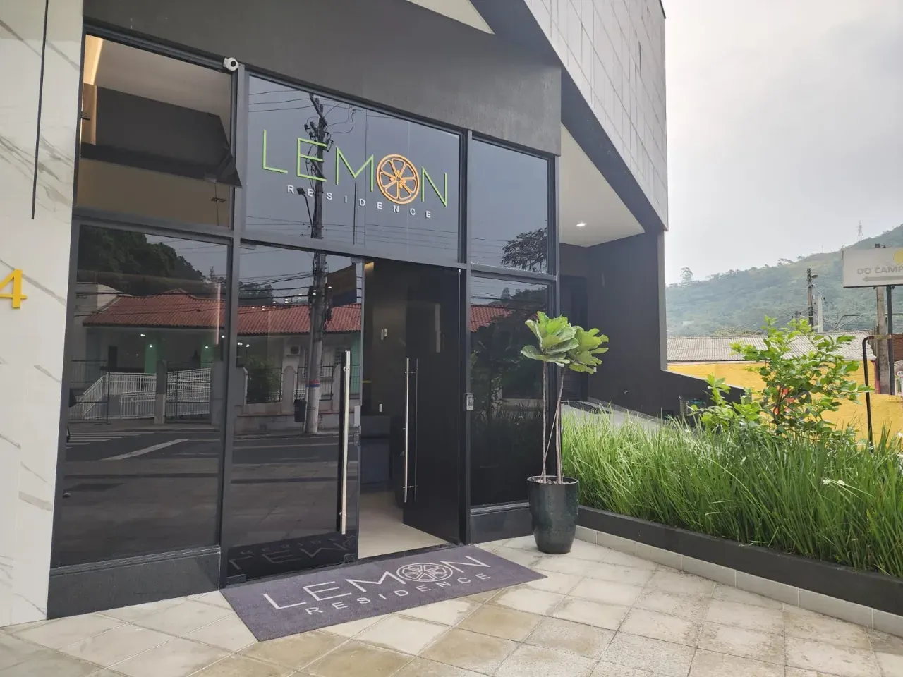Studio para locação no Saco dos Limões