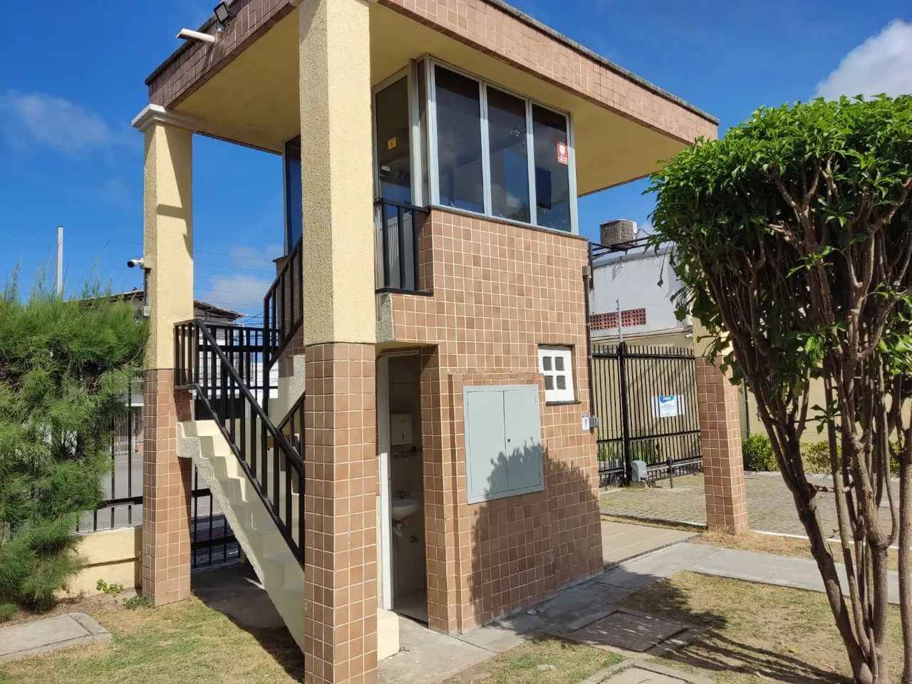 Casa Duplex em Condomínio Fechado com 4 Quartos/ 4 suítes à Venda, 124 m² por R$ 349.999 - Foto 3