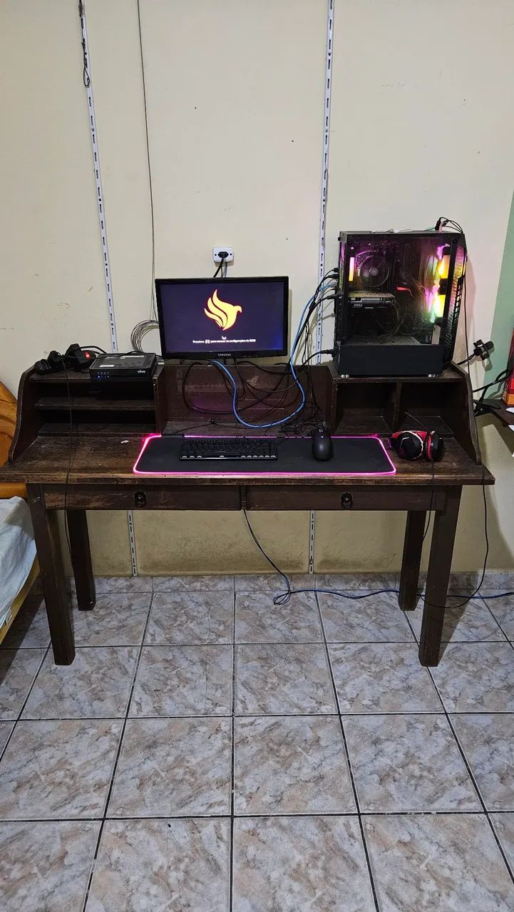 Mesa de computador64396939054466120