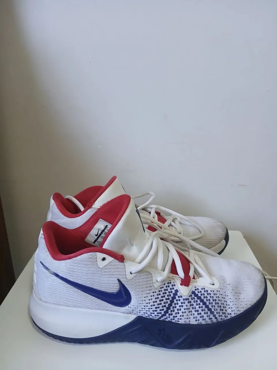 Tênis Nike Kyrie  - Foto 2