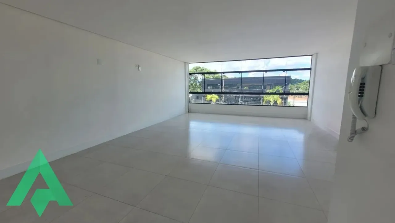 Excelente Sala Comercial para locação, no Bairro Salto!