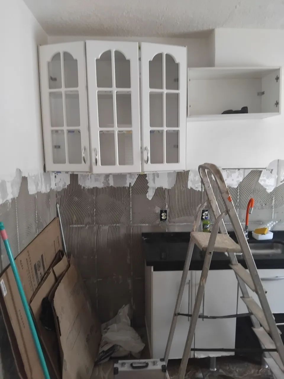 Faço Serviços de Reformas (Pedreiro). - Foto 2