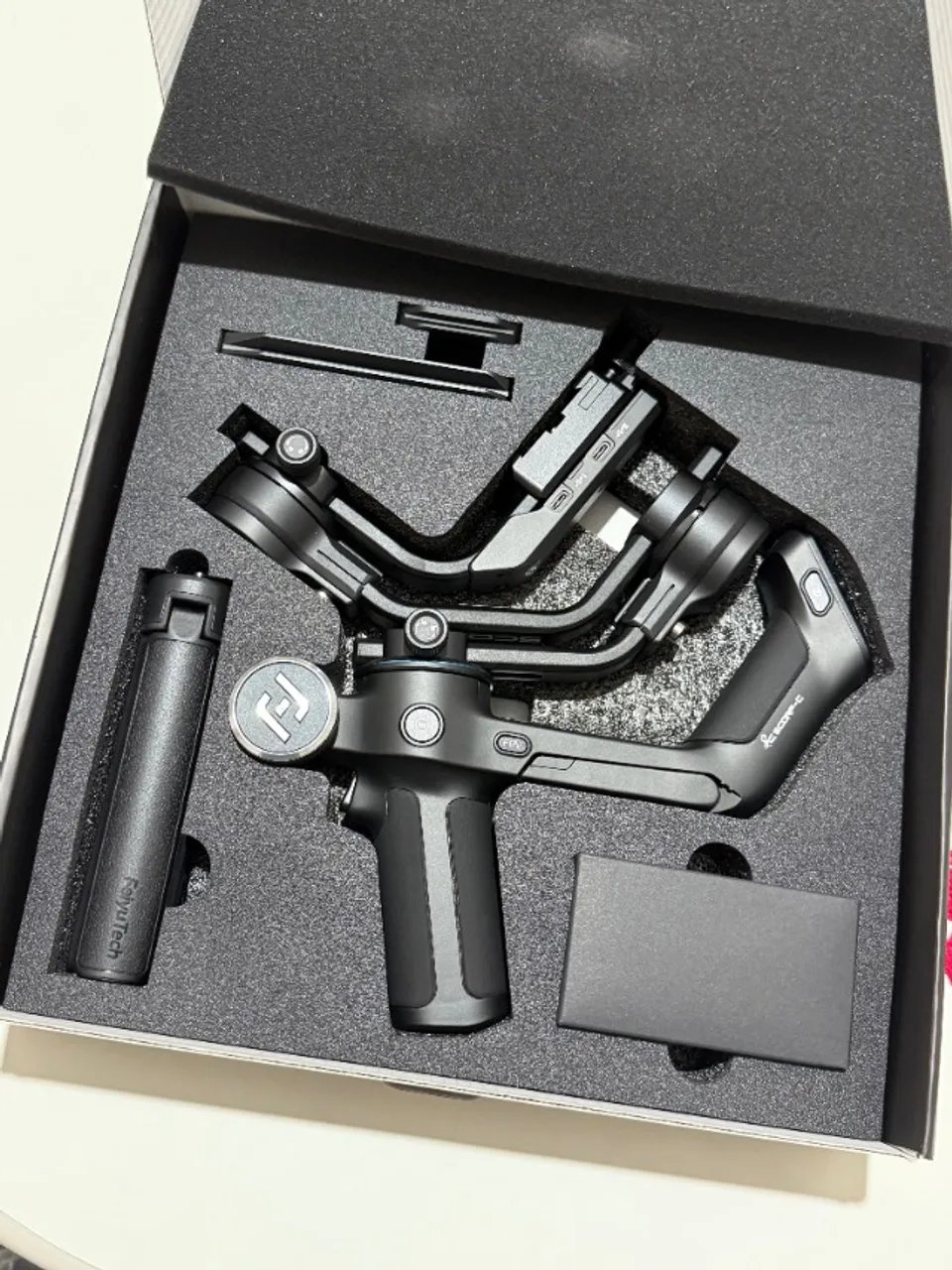 Gimbal FeiyuTech Scorp C 3 Eixos