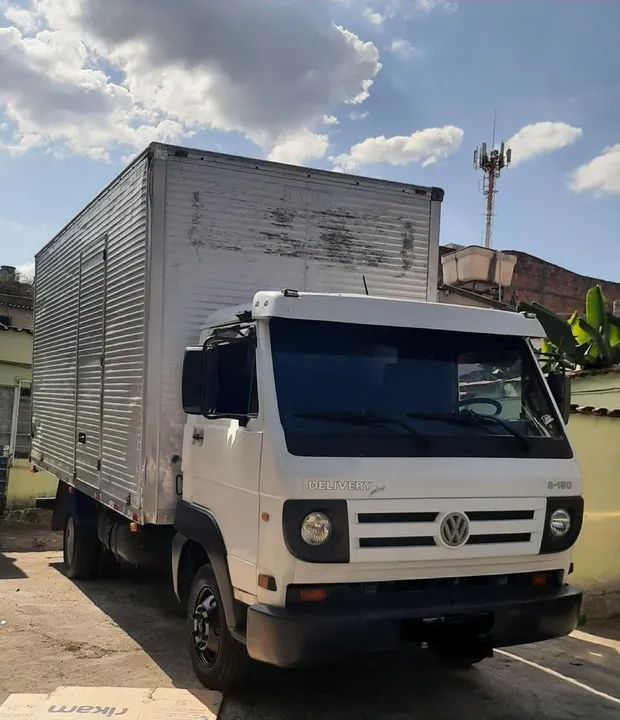Caminhão Baú Volkswagen 8.150 - Foto 2
