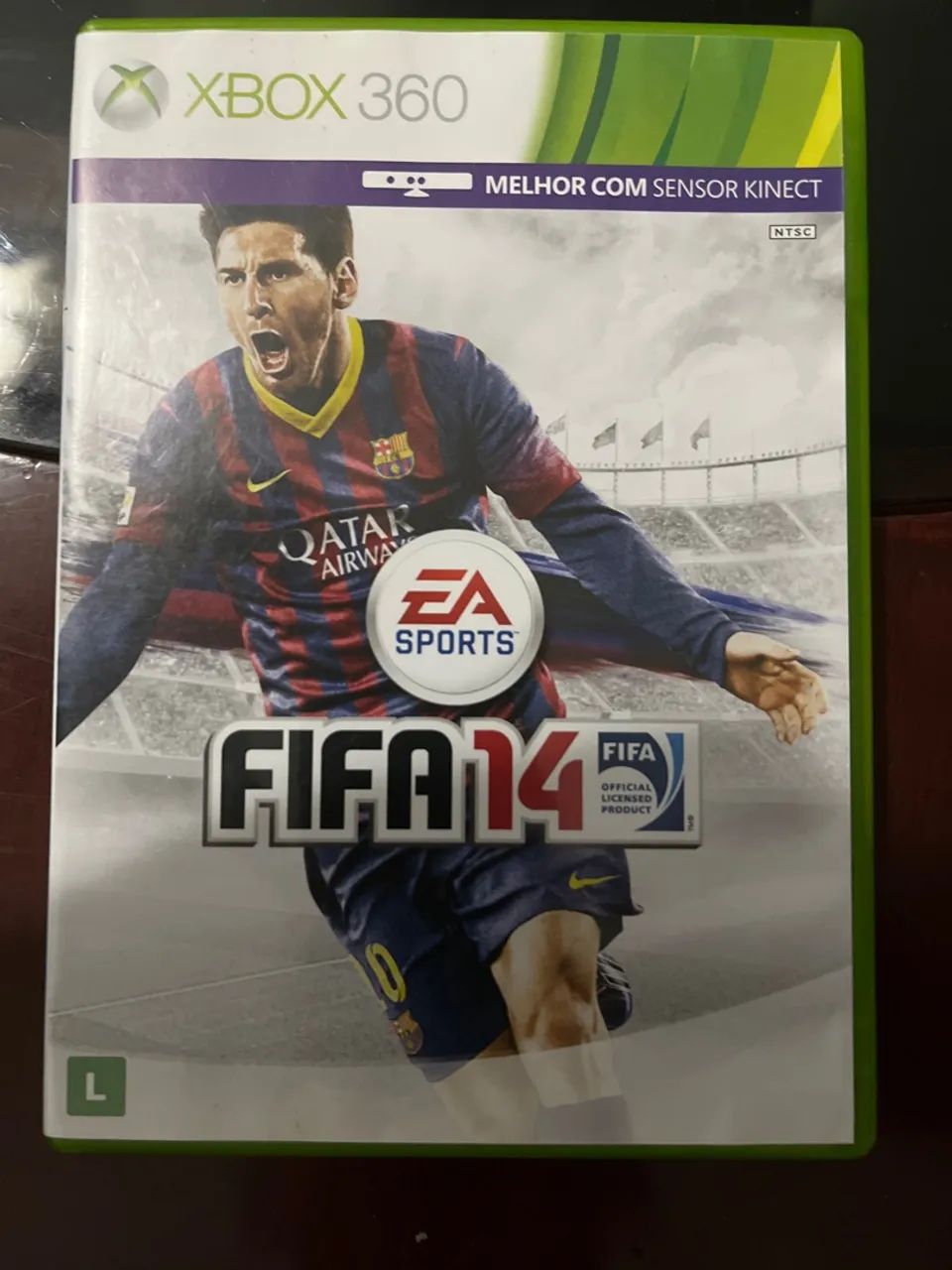 FIFA 14 Xbox 360 - Melhor com sensor Kinect
