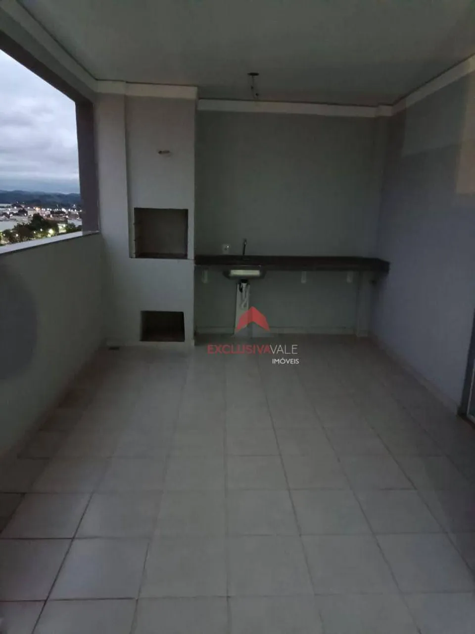 Cobertura com 3 dormitórios sendo 1 Suíte à venda, 103 m² por R$ 565.000 - Jardim das Indú