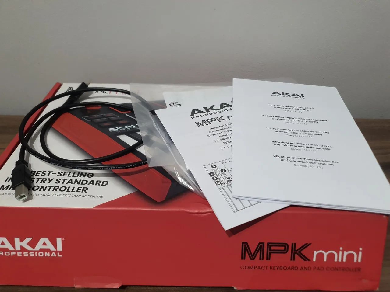 AKAI MPK Mini Teclado Controlador - Foto 2