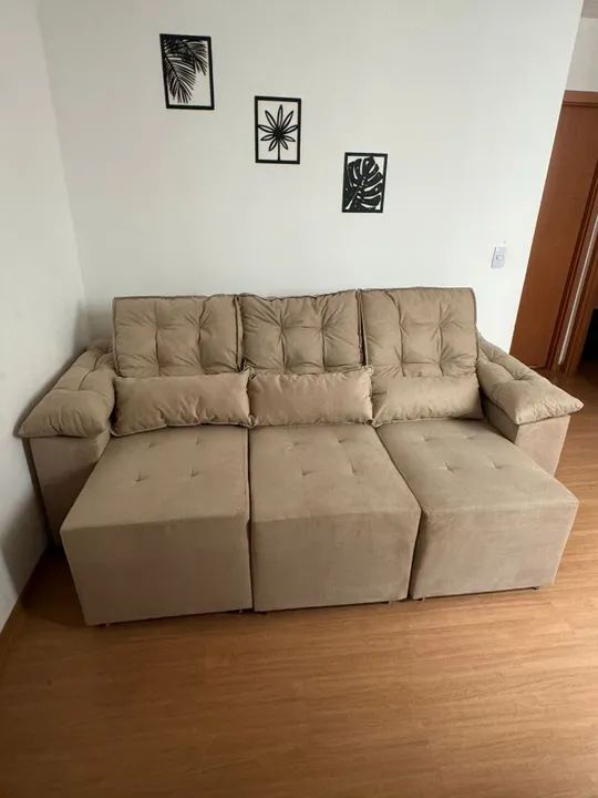 Sofá Retrátil 3 lugares - da uma olhada nesse resultado dessa reforma  - Foto 3