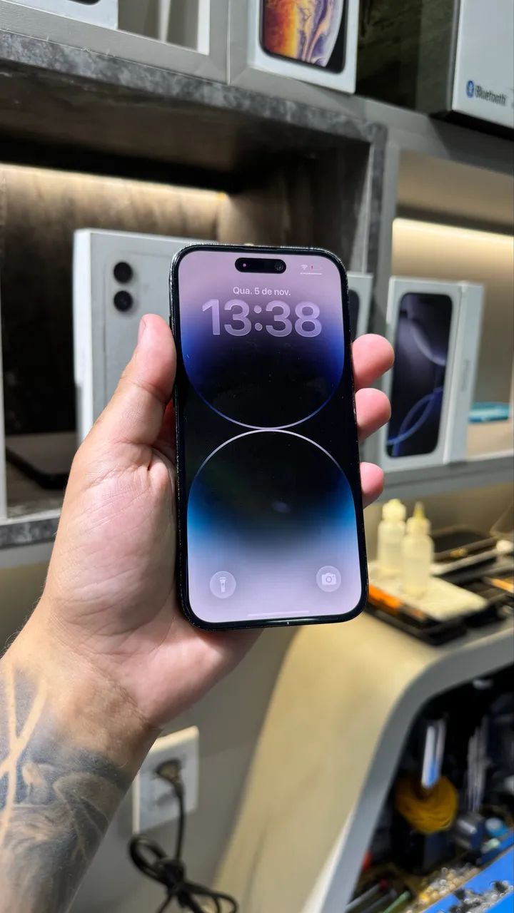 iPhone 14 Pro 256gb - esquenta black - Foto 5