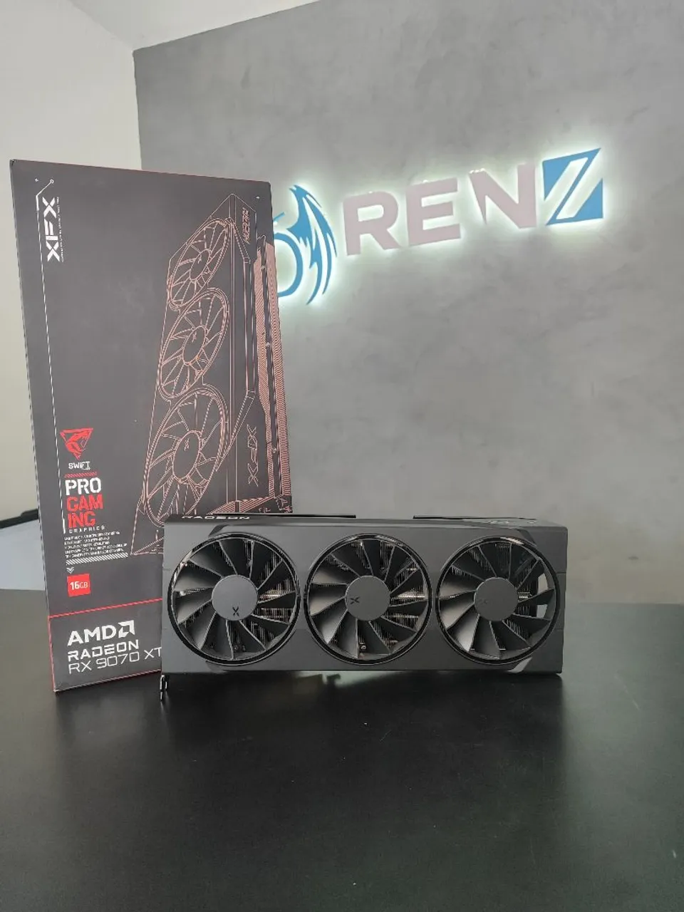 Placa de Vídeo XFX RX 9070XT - 16GB