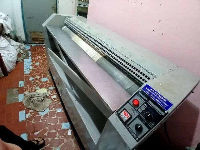 Calandra de passar roupa industrial de 1,20 metros - Foto 2