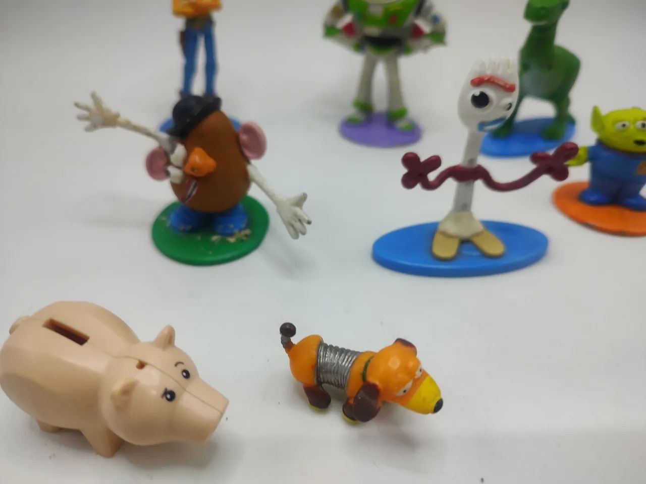 Bonecos miniaturas  Toy Story (usado) - Foto 4