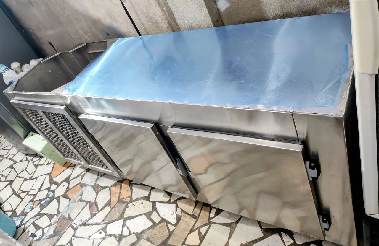 Balcão Refrigerado 220v. 2.10X58