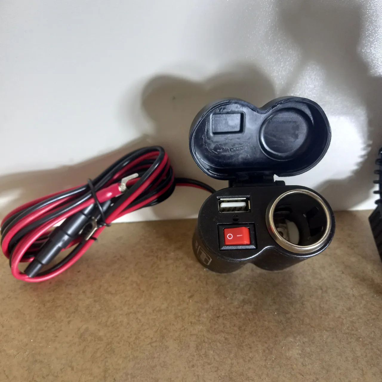 Carregador de celular para moto - Foto 3