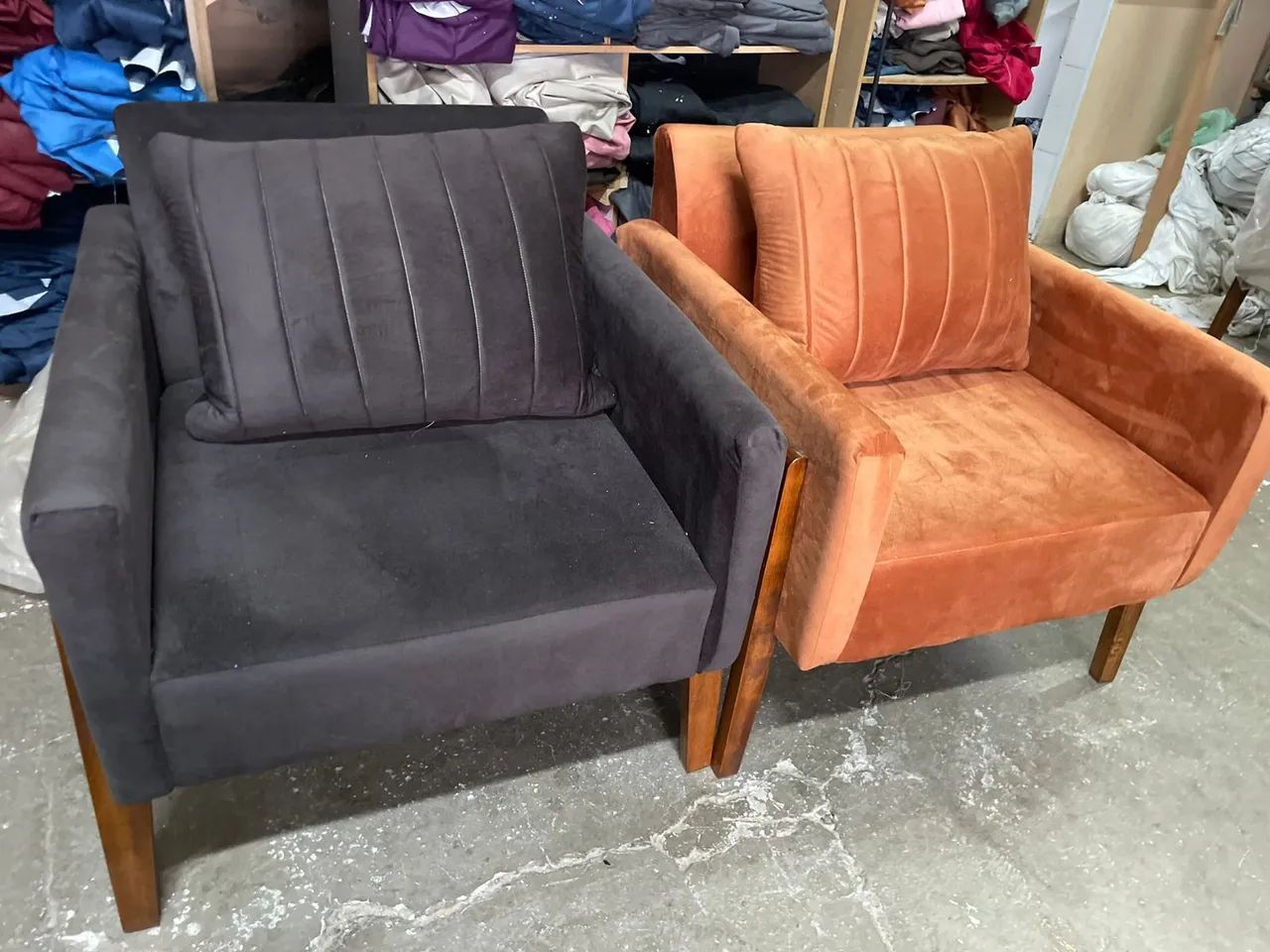 Poltronas Orion em Veludo Elegantes e Confortáveis - Foto 3
