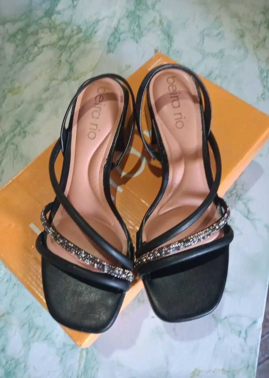 Sandália Nova Feminina Beira Rio Preta com Strass