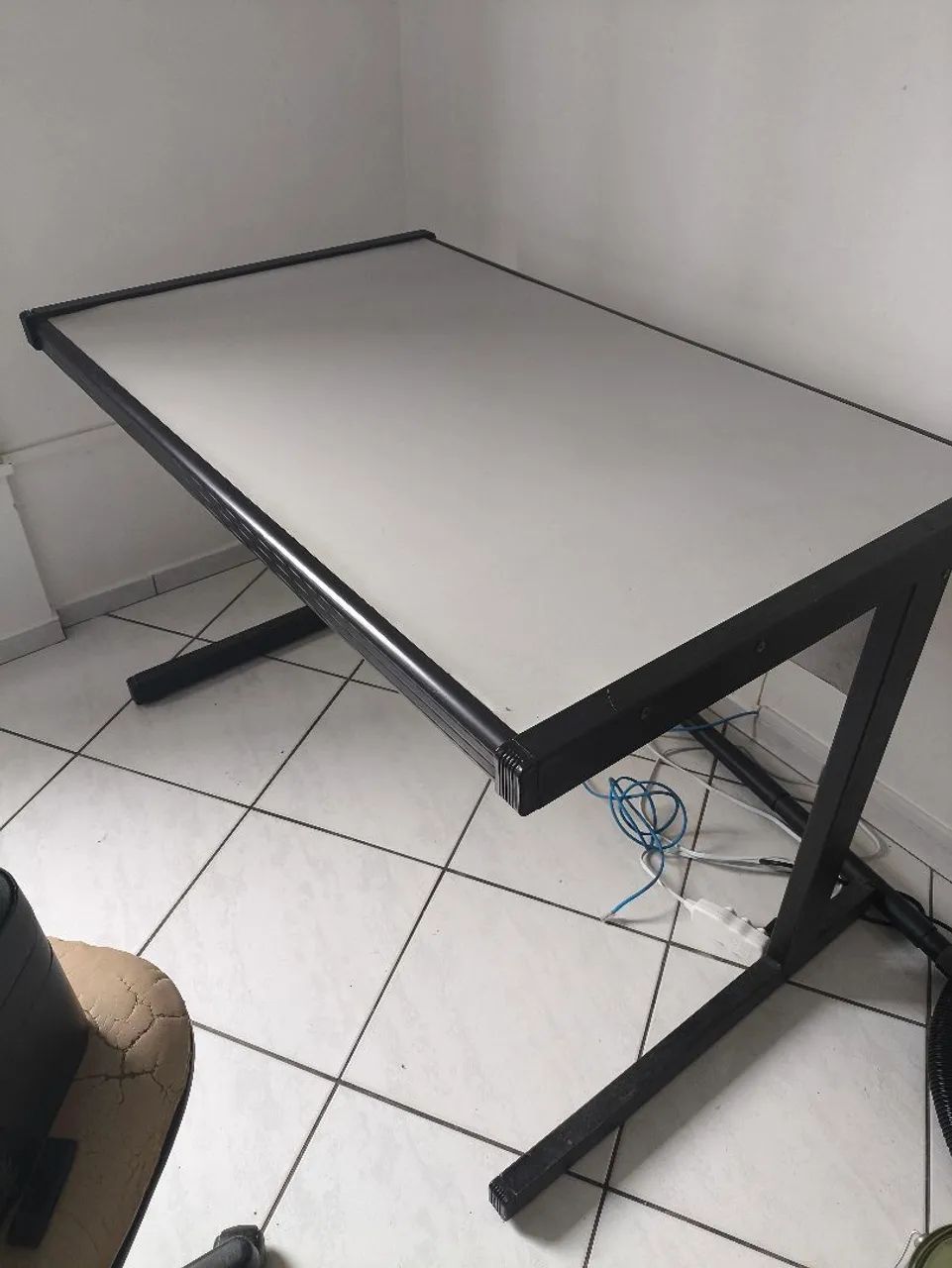 Mesa de escritório 64840808706690120