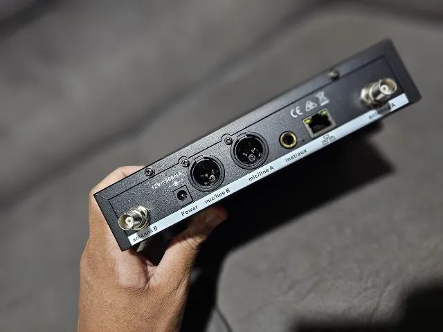 Microfone Shure sem fio Duplo QLX24 - Novo - Foto 4