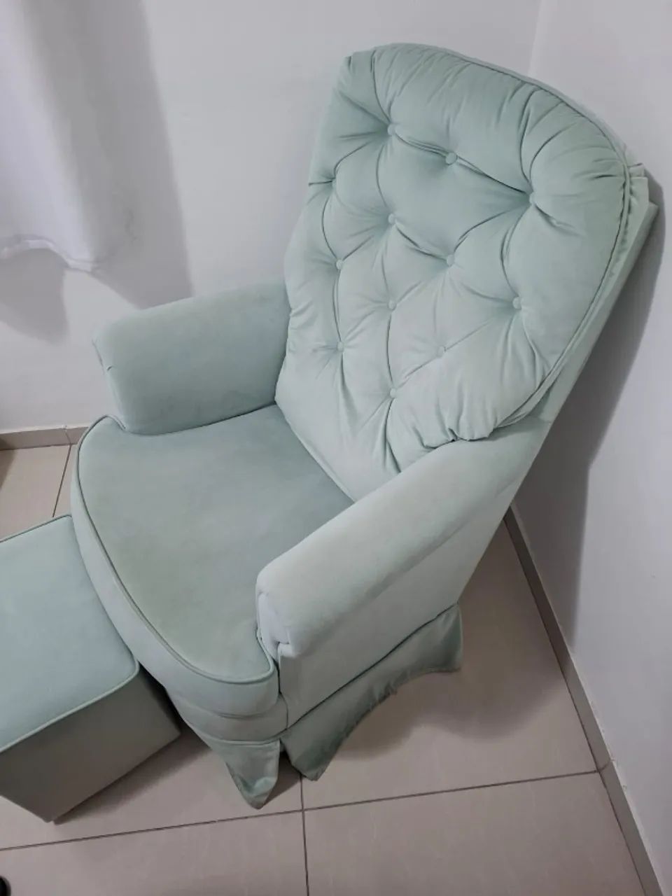 Poltrona de Amamentação com/ Balanço + Puff - Foto 3
