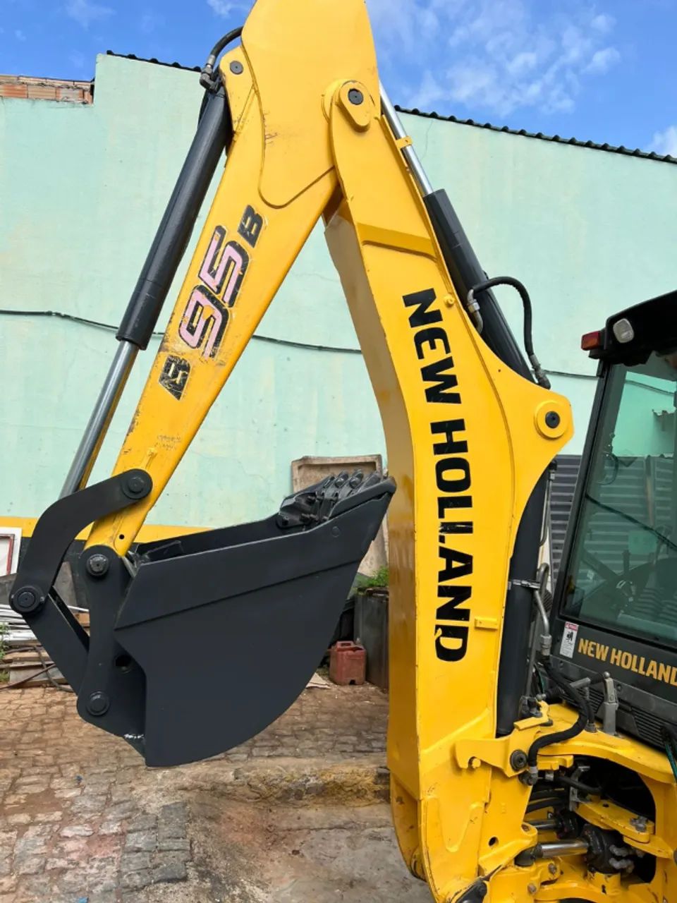 Retroescavadeira New Holland B95B Ano 2018 - Foto 3