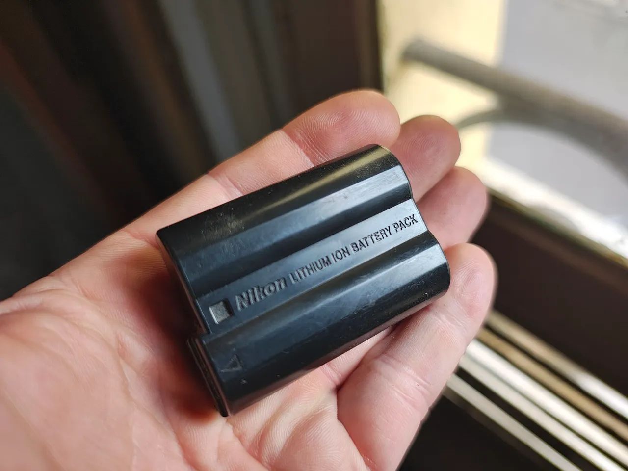 Bateria d7200 Nikon en el-15 Lithium Ion APENAS A BATERIA 