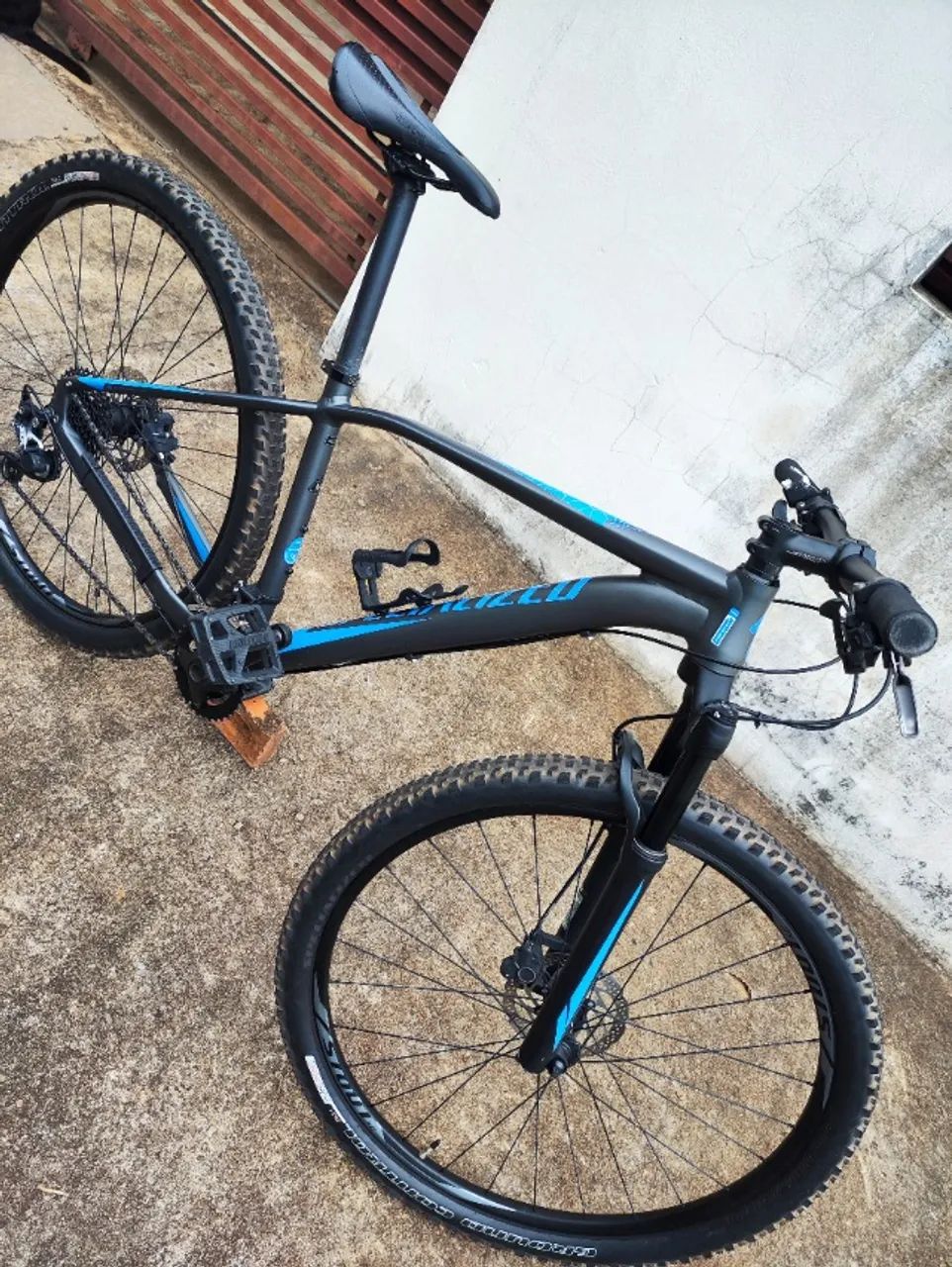 Bike specialized rockhopper