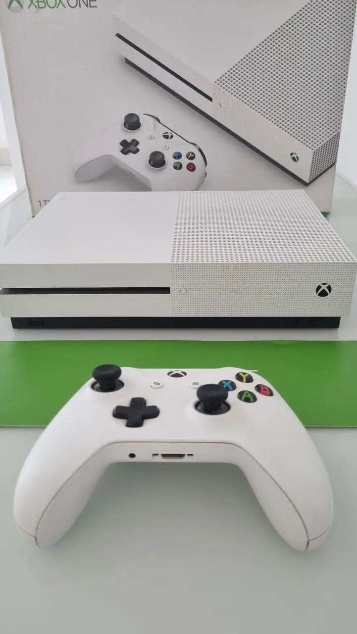 Xbox One S - 1Tb - Muito novo - Foto 2