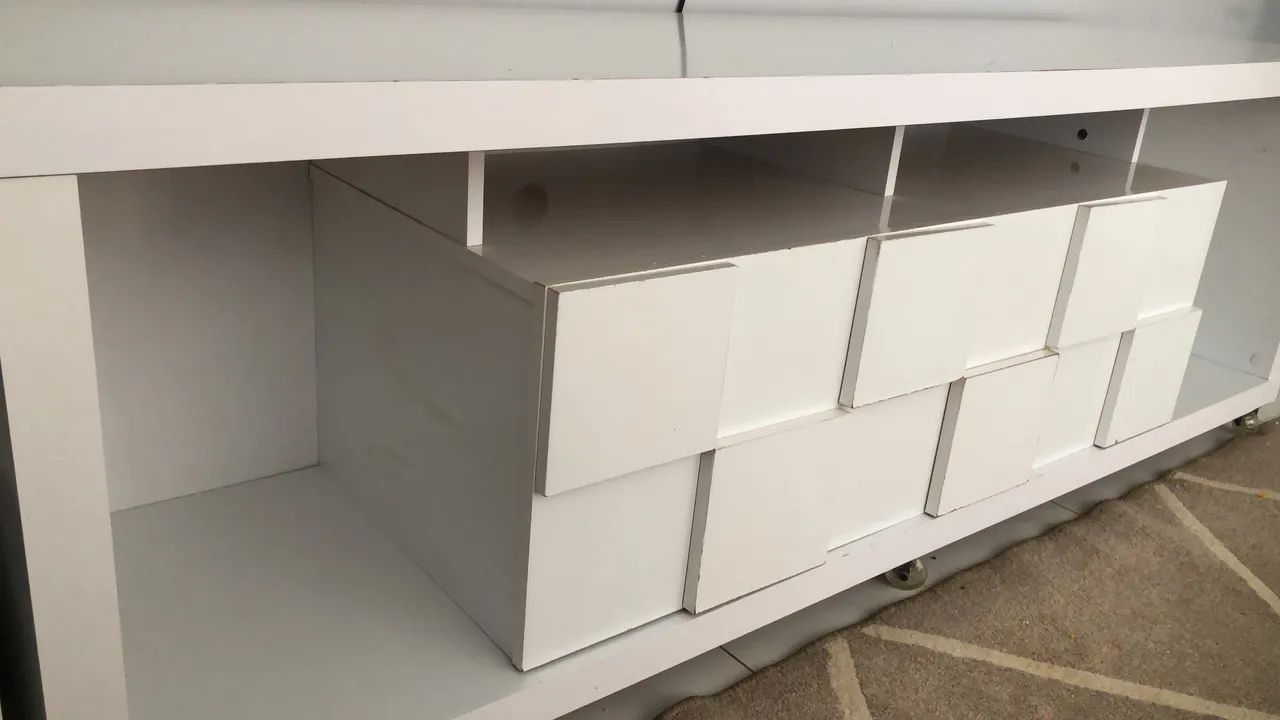 Home rack with wall panel64169309654145122