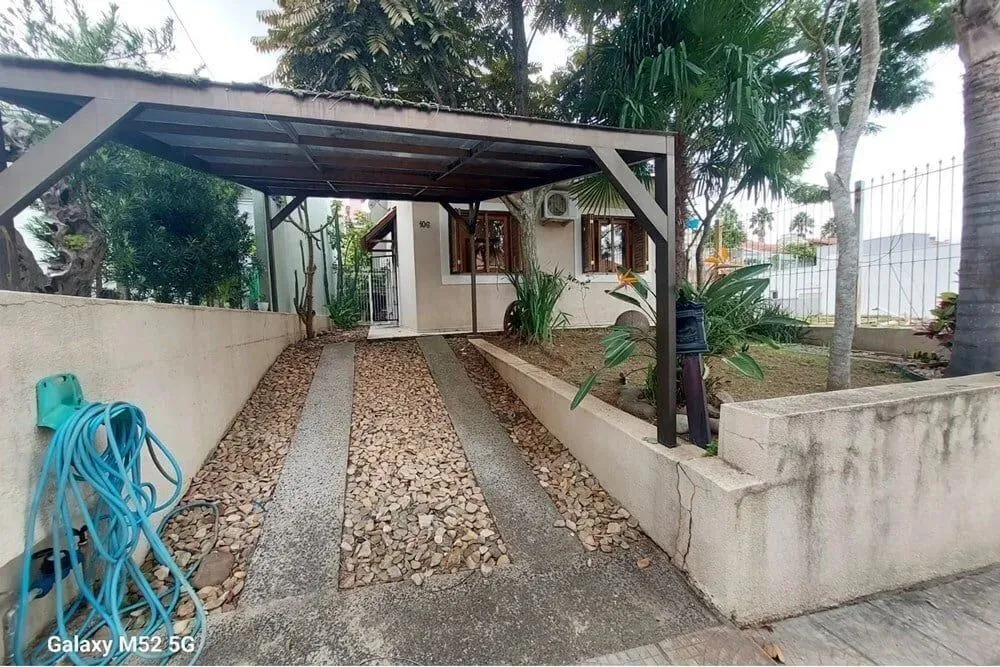 Casa em Lomba do Pinheiro