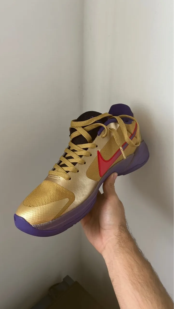KOBE 5 PROTO RP HALL OF FAME EDITION, TAM 42