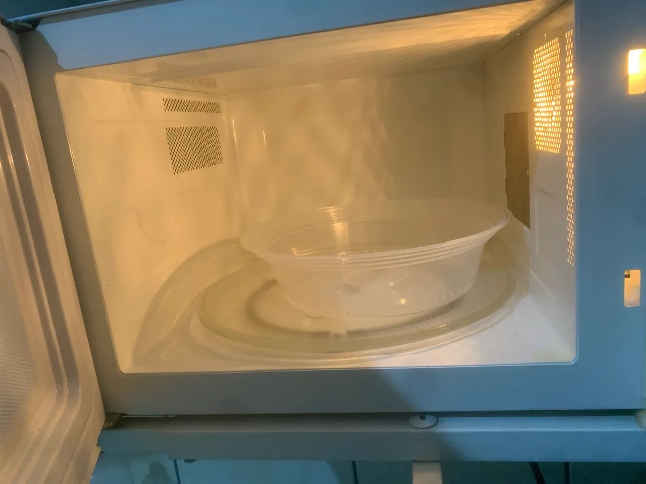 Microondas com suporte - Foto 3