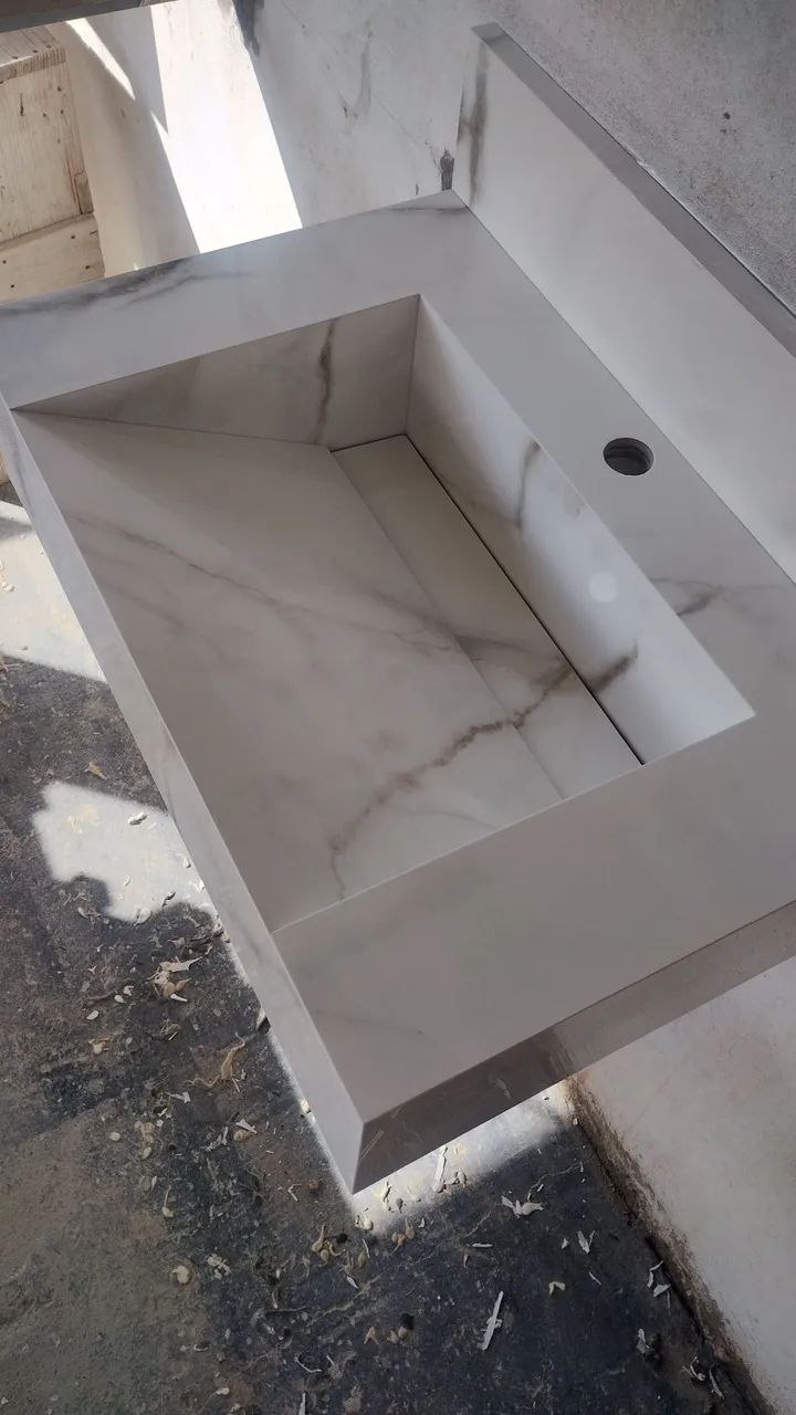 Cuba para banheiro em porcelanato 
