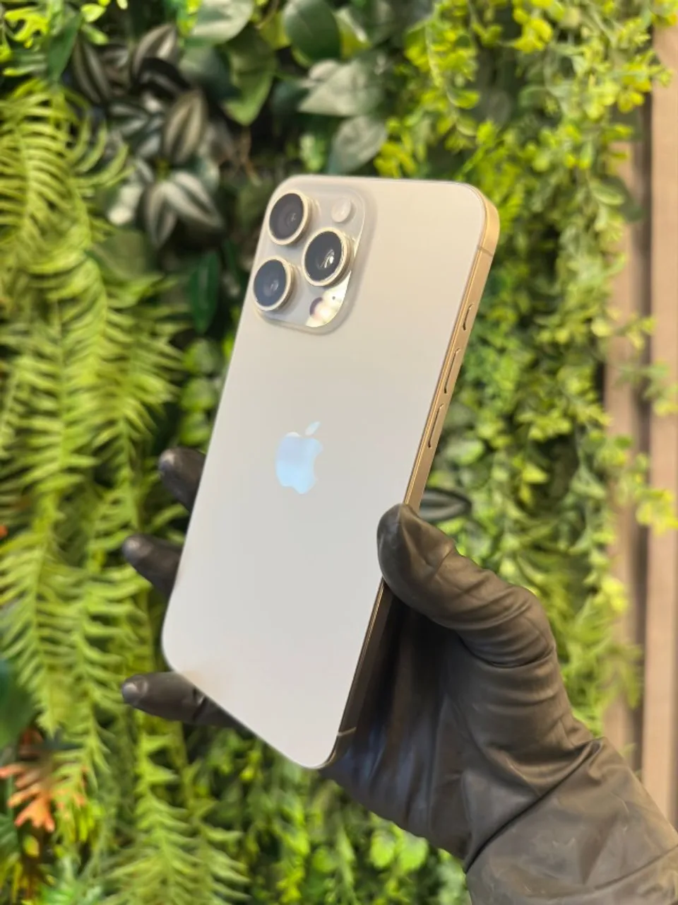 iPhone 15 Pro Max 256GB - Lindo demais, todo original - Até 18x
