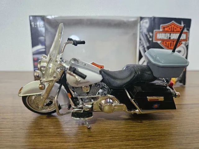 Harley Davidson miniatura 1:18 - Foto 3