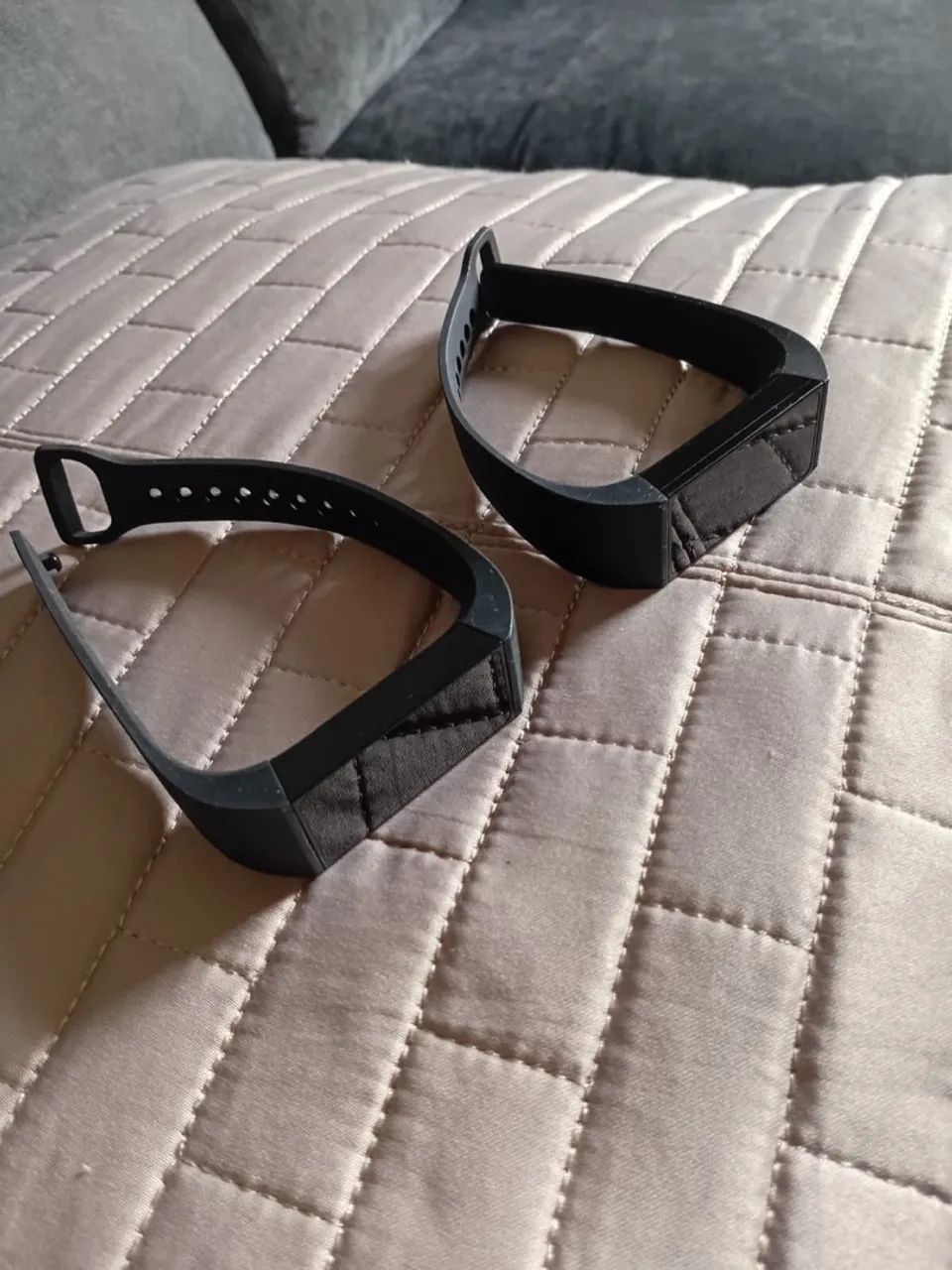 Pulseira xiaomi 4C: relógio smartband. 130,00 -- cada.