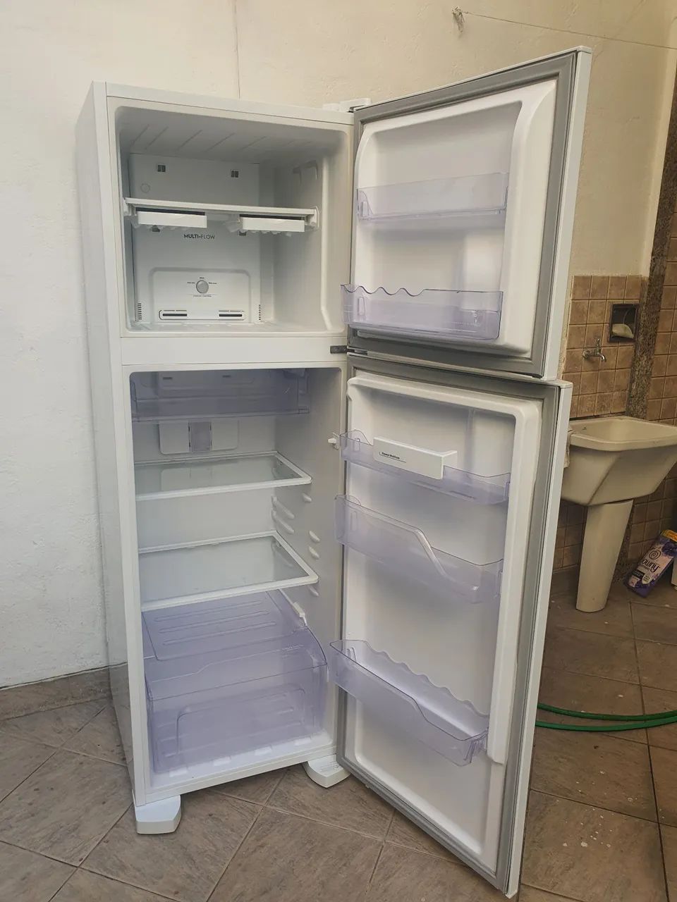 Geladeira Electrolux Frost Free - Foto 3