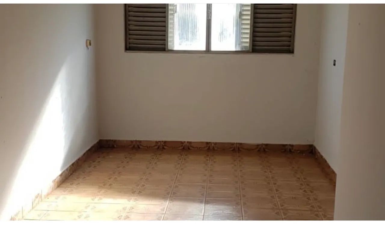 Casa a venda na cidade de Morrinhos no bairro setor aeroporto.. - Foto 3