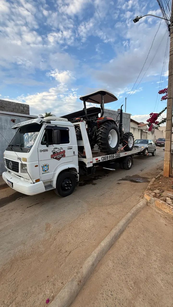 Caminhão prancha 