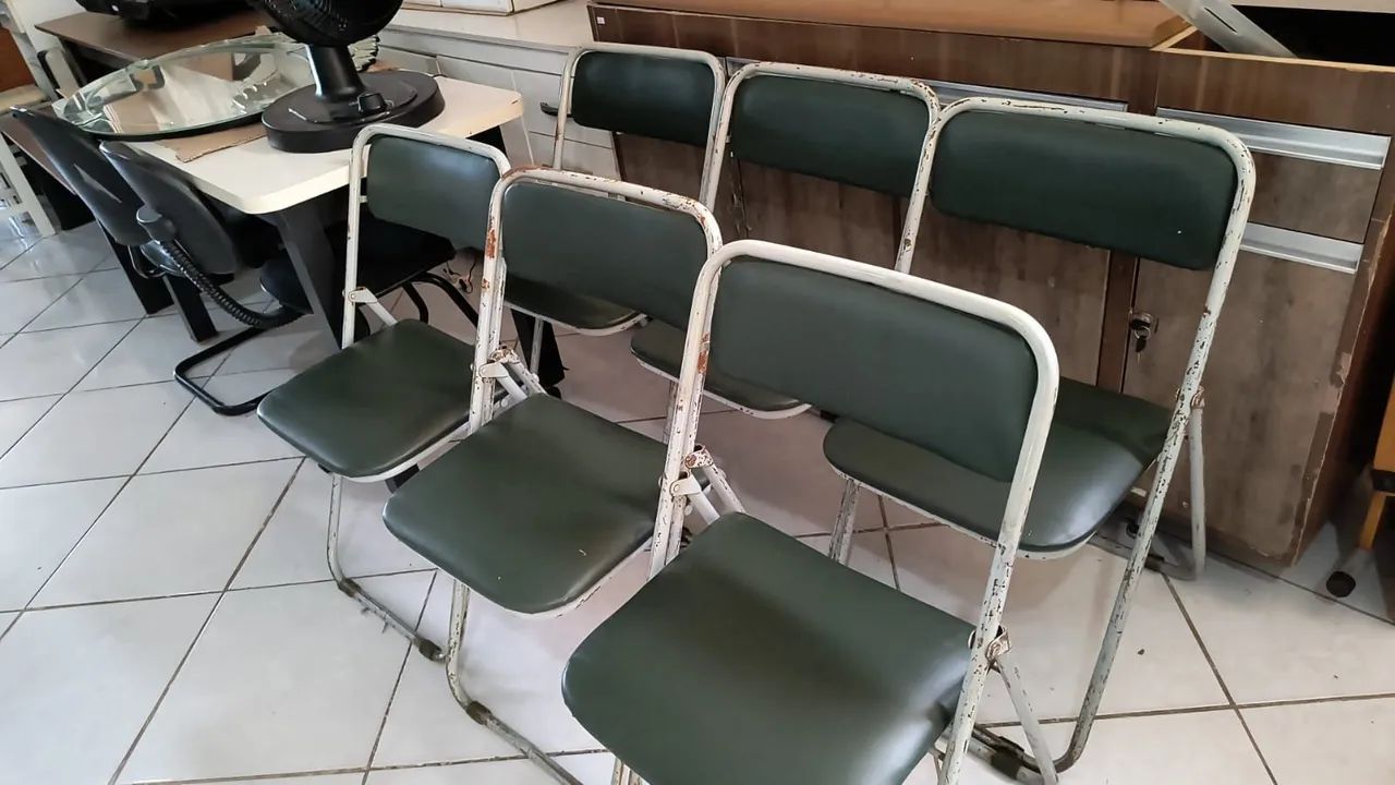 Cadeiras Dobráveis Usadas  - Foto 3