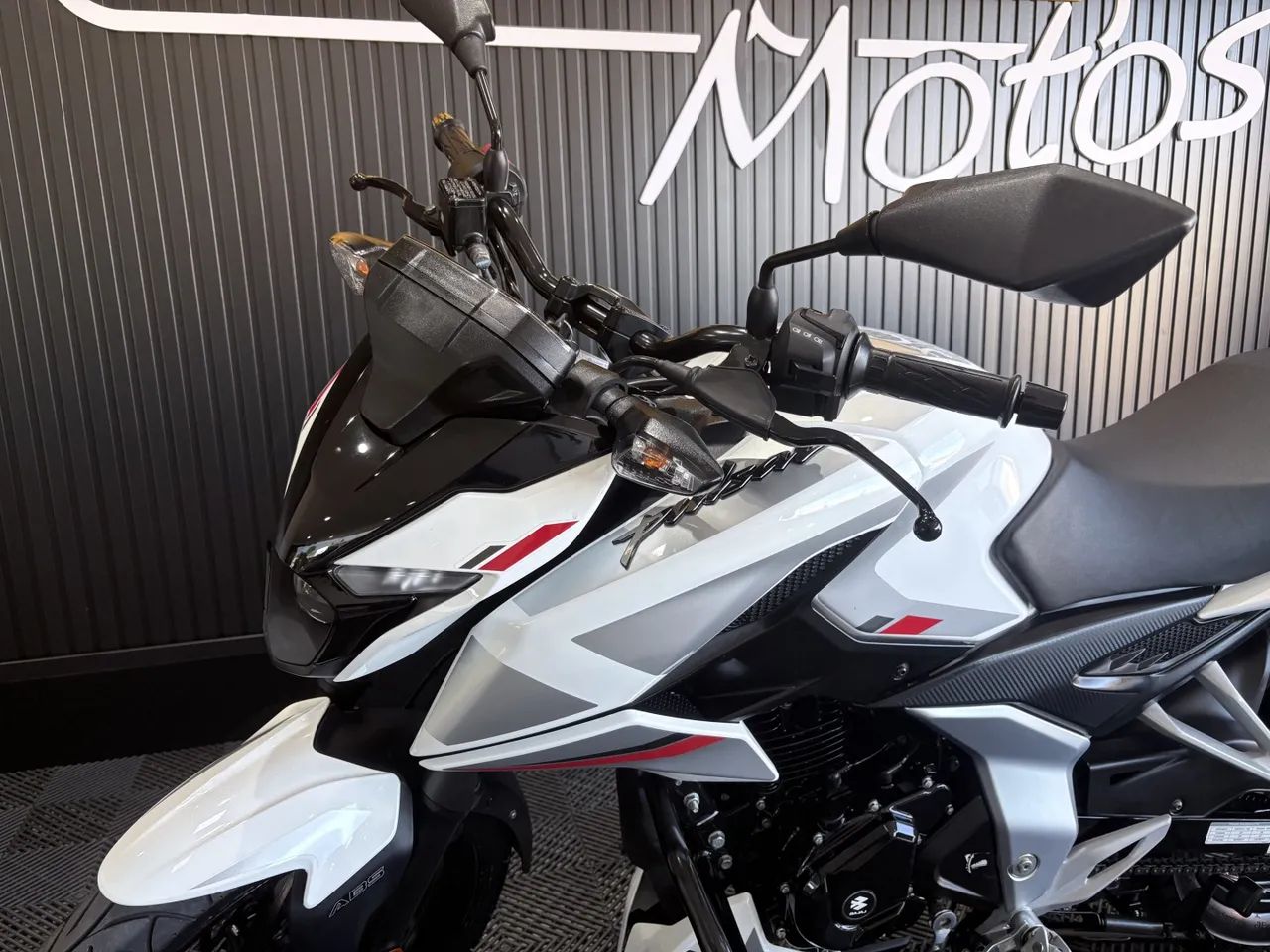 Bajaj Pulsar n150 2026 - Foto 2