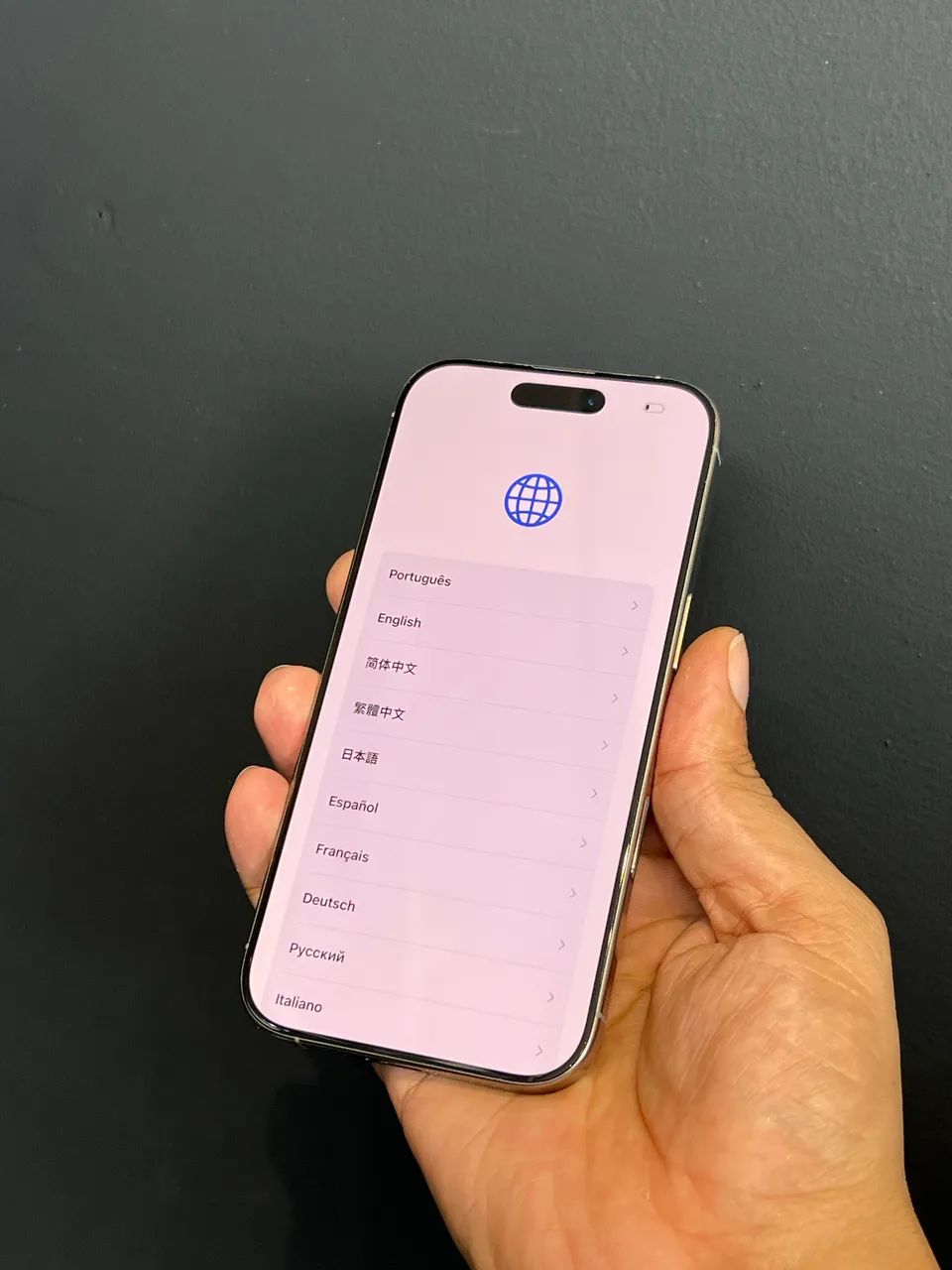 iPhone 16 pro 128gb
